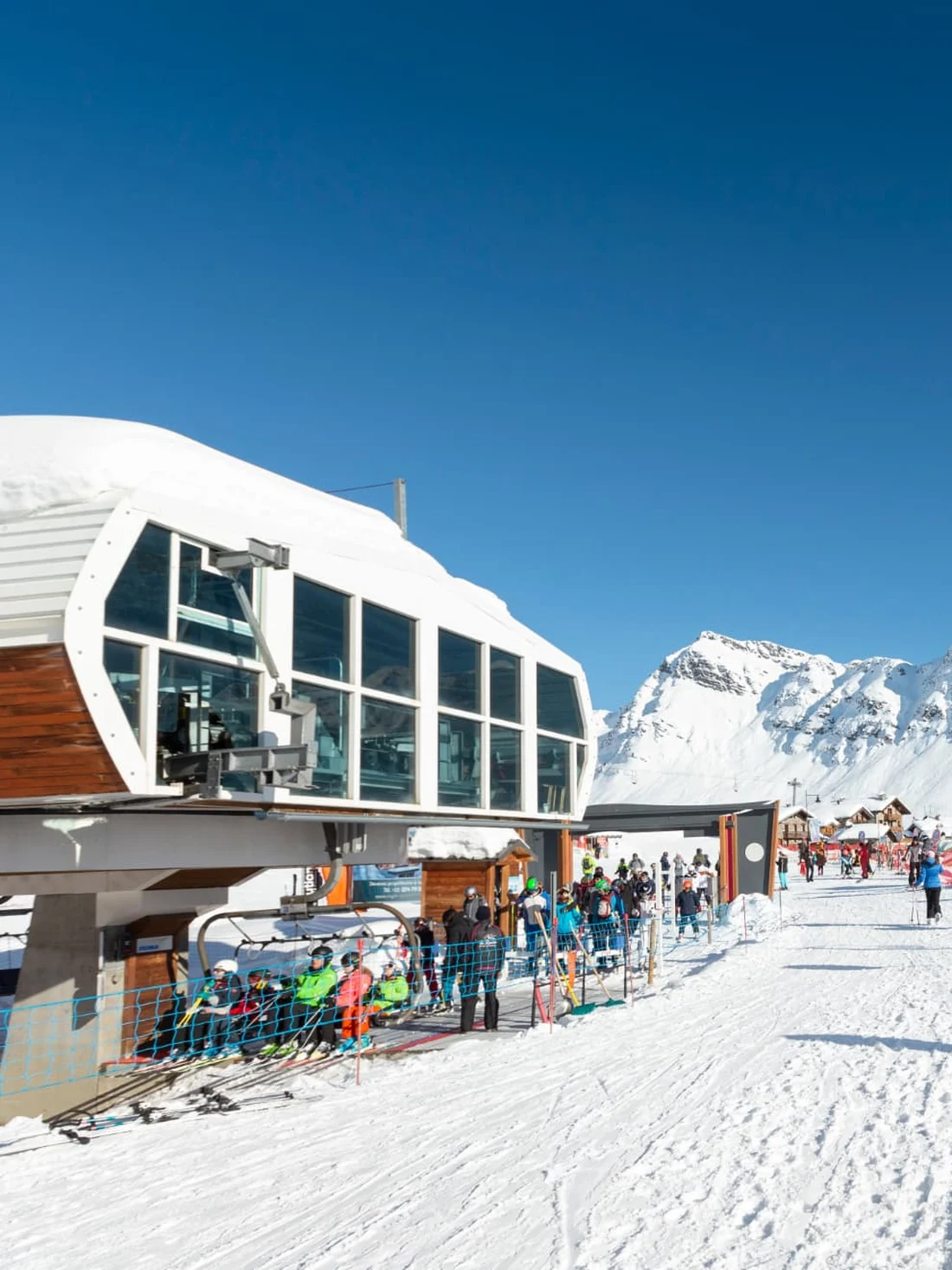 Les Eucherts snow front and chairlift just steps from the Miravidi residence, La Rosière 1850